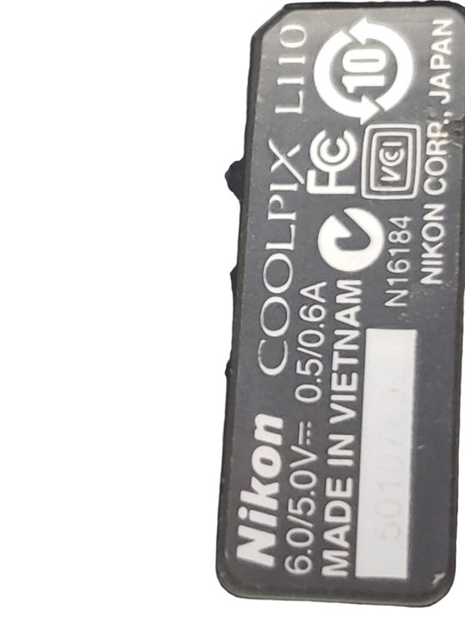 Nikon COOLPIX L110 12.1MP Digital Camera 15 X Optical Zoom VR 3.0 LCD