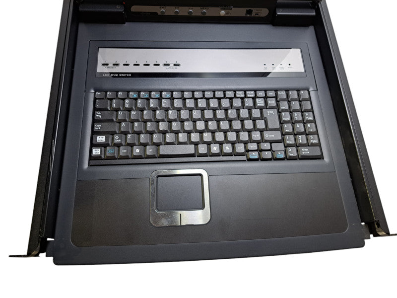 IOGEAR GCL1908 | 8-Port 19" LCD KVM Console *READ*