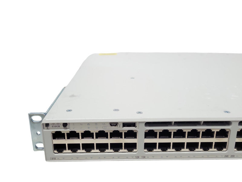 Cisco C9300-48P-E V03 Catalyst 9300 48-port PoE+ Managed Switch 1x PSU, READ _