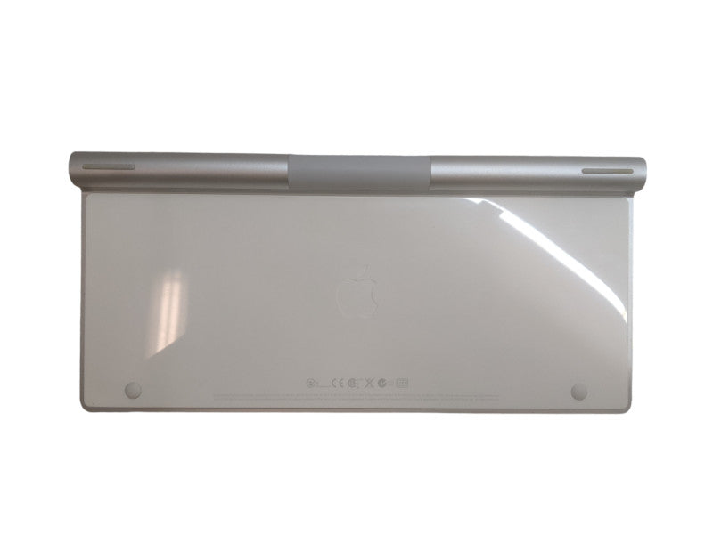 Apple A1314 Wireless Keyboard - Silver Q