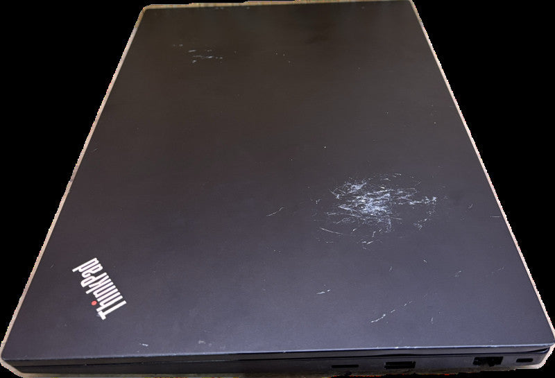 Lenovo ThinkPad E585 AMD Ryzen 5-2500U@2GHz Vega 8 2GB GPU 16GB 256SSD READ  BudLap