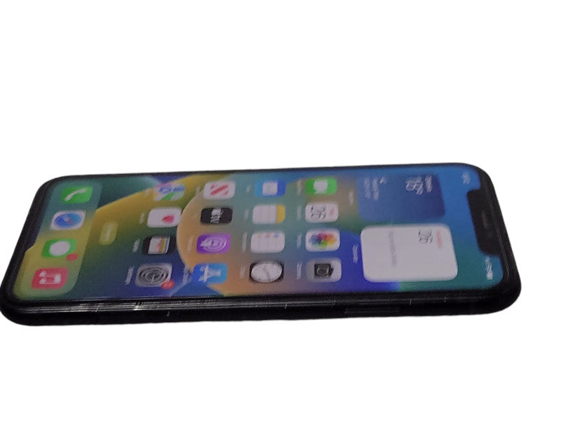 Apple iPhone XR 64GB UNLOCKED phone Q_