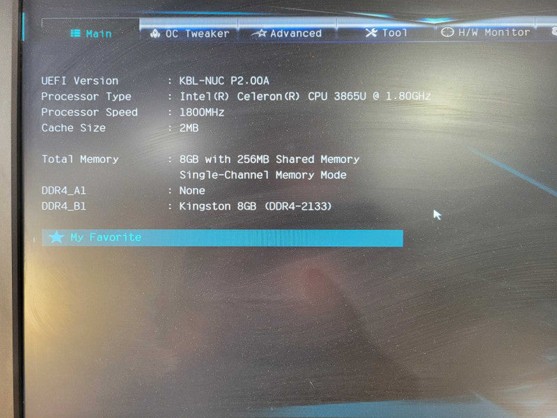 Datto Alto 3 Mini PC Celeron 3865U @ 1.80GHz 8GB DDR4 NO HDD !