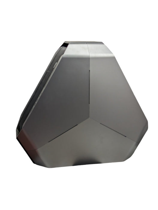 Alienware Area-51 R2 8 Core Intel i7-5960X @ 3.00Ghz 32GB DDR4 GTX 970 READ  -
