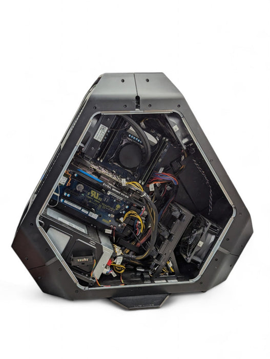 Alienware Area-51 R2 8 Core Intel i7-5960X @ 3.00Ghz 32GB DDR4 GTX 970 READ  -