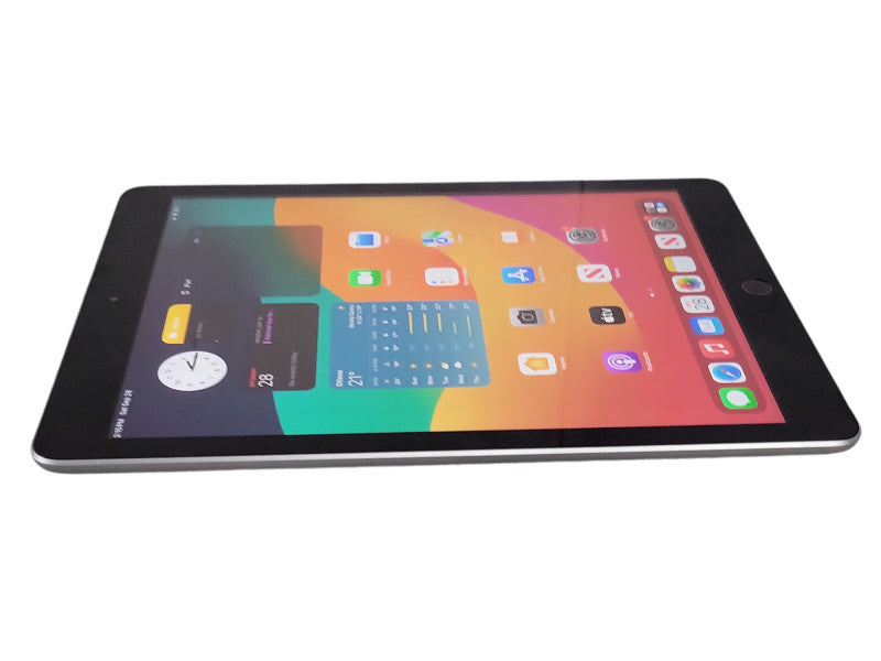 Apple iPad 6th Generation 32GB Wi-Fi A1893 _