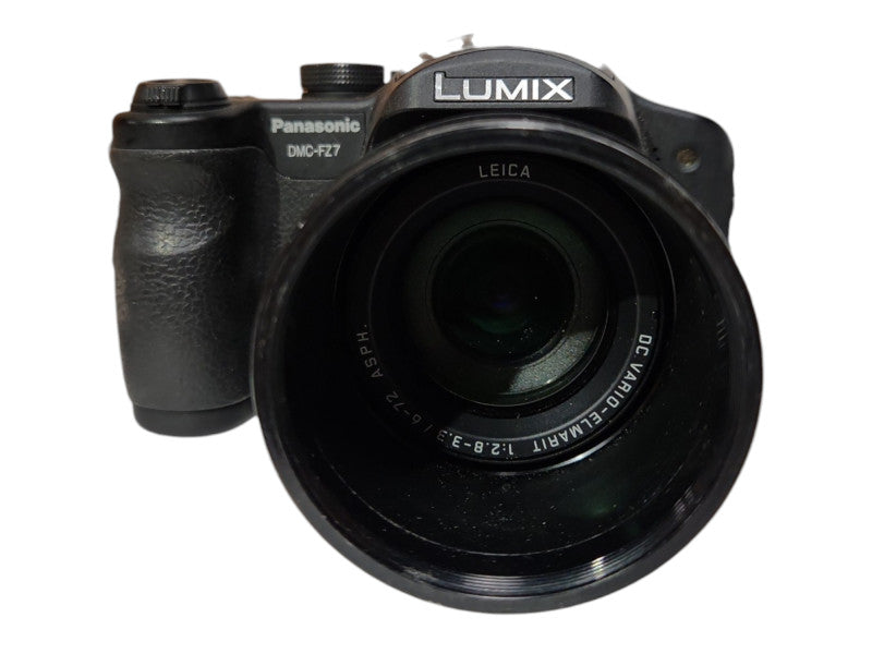 Panasonic LUMIX DMC-FZ7 Digital Camera w/12x zoom & Battery