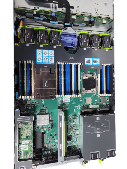 Cisco C220 M4 E5-2609 v3 @ 1.9GHz 8GB RAM  2x PSU 2.5" !