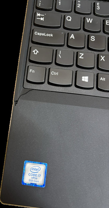 Lenovo ThinkPad P53s i7-8665U QUADRO P520 2GB GPU 16GB 256SSD READ!  Lap200