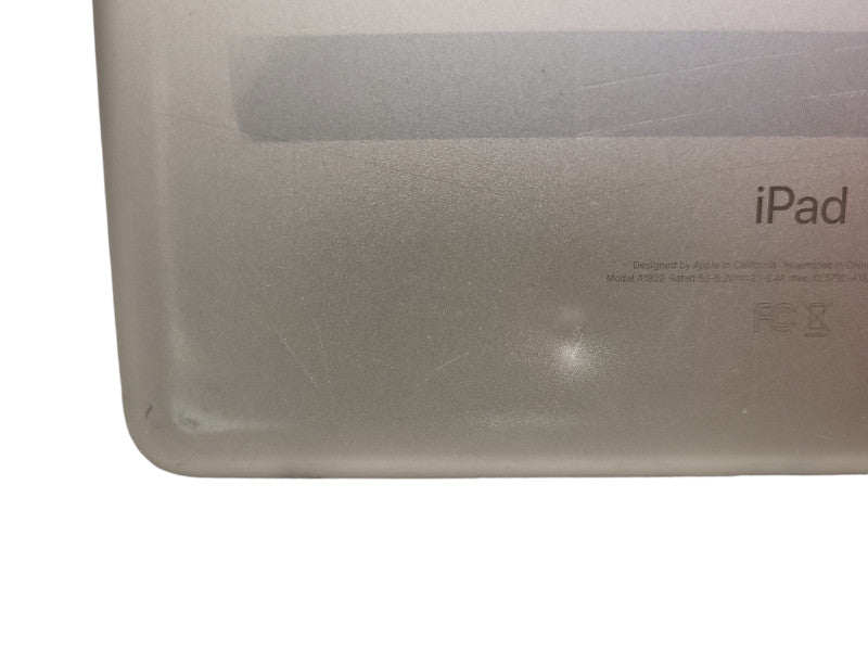 Apple iPad 5th Generation 32GB Wi-Fi A1822 READ $