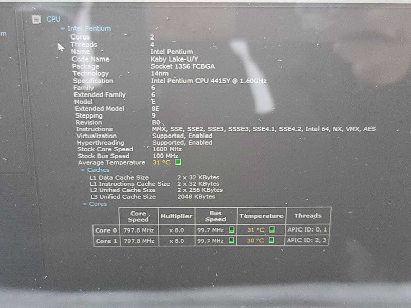 Microsoft Surface Go M1824| Pentium 4415Y| 4GB DDR3| 64GB SSD  β BudLap