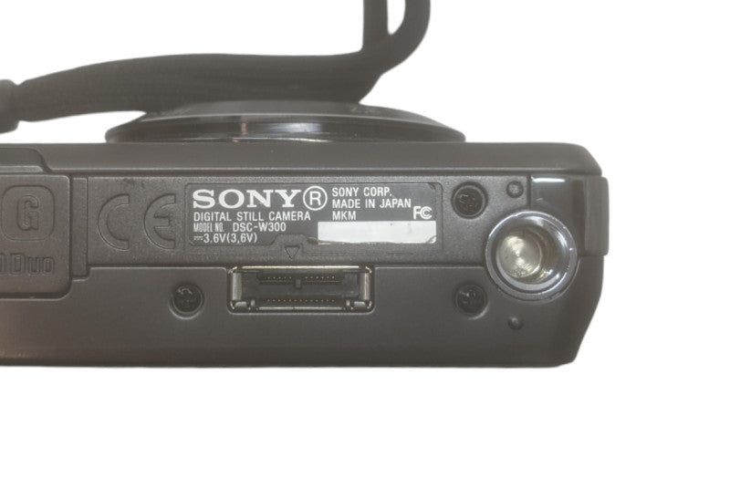 Sony Cyber-shot DSC-W300 | 13.6MP Digital Still Camera | 1x Battery