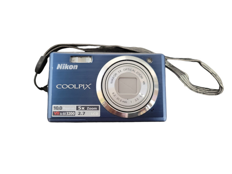 NIKON COOLPIX S560 10.0MP Digital Camera - Blue READ !