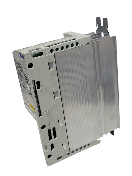 Lenze Hans-Lenze-Str 1 D-31855 Aerzen, Type E82EV751_4C, READ _