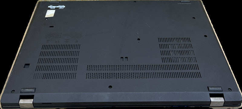 Lenovo ThinkPad P15 Gen 2 TOUCH i7-1165G7 QUADRO T500 4GB GPU 32GB RAM 512SSD  Lap200