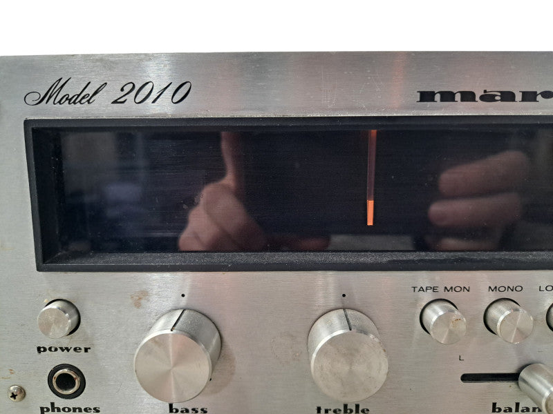 Vintage Marantz Model 2010 Stereophonic Receiver READ Please