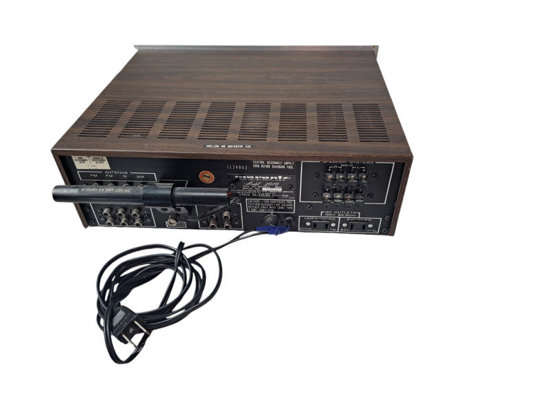 Vintage Marantz Model 2010 Stereophonic Receiver READ Please