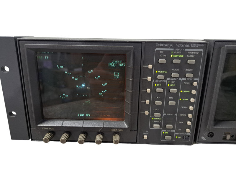 Tektronix WFM601i and 1735 Waveform Analog & Digital Signal Monitor | READ