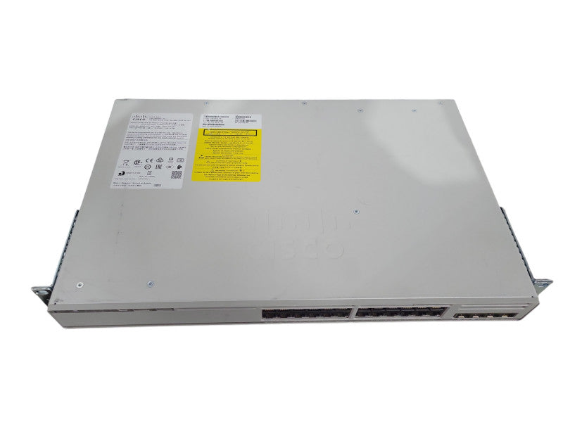 Cisco C9200L-24P-4G-E | 24-Port PoE+ 4x 1G Uplink Network Switch | No PSU !