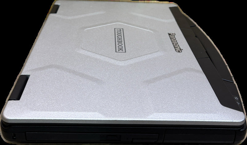 Panasonic ToughBook CF-54 i5-6300U 16GB RAM 256GB m.2 SATA SSD Only 140 Hrs.!