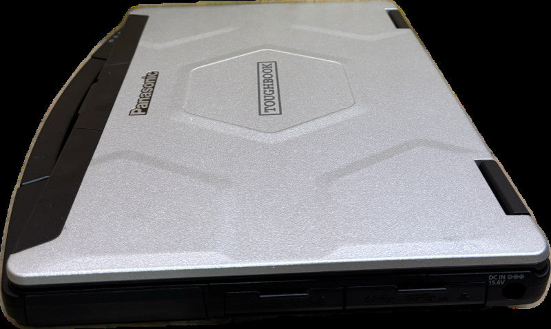 Panasonic ToughBook CF-54 i5-6300U 16GB RAM 256GB m.2 SATA SSD 2980 Hrs.