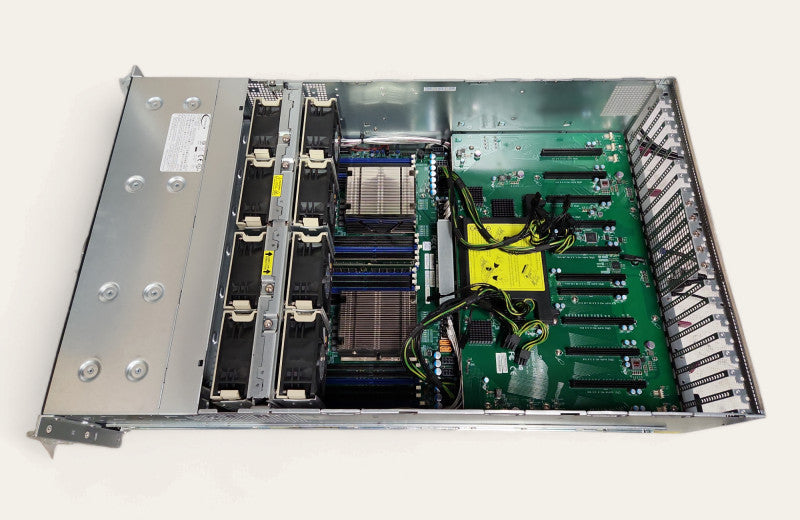 Supermicro SYS- 4028GR-TRT 4U 24x 2.5", 2x Xeon E5-2685 v3, 32GB DDR4, 4x PSU
