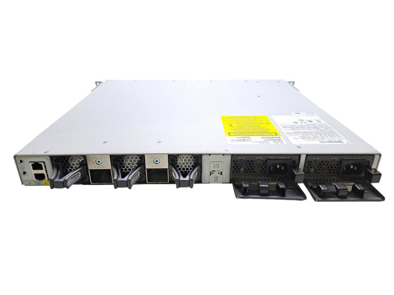 Cisco C9300L-24T-4X-E | 24-Port 1G 4X10G Uplinks Network Essentials Switch