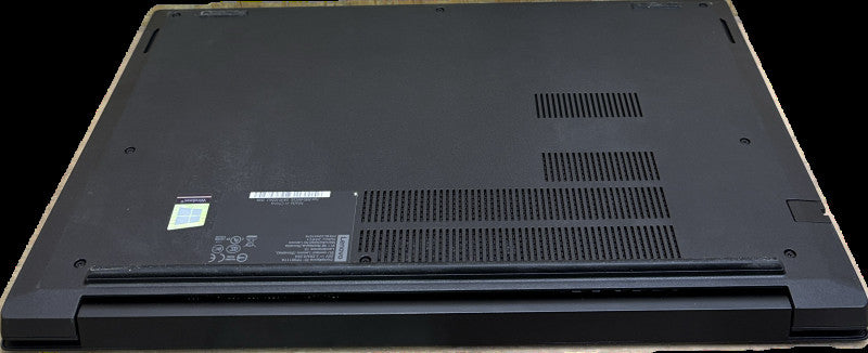 Lenovo ThinkPad E15 Intel Core i7-10510U@1.8GHz 16GB RAM 500GB SSD Q Lap200