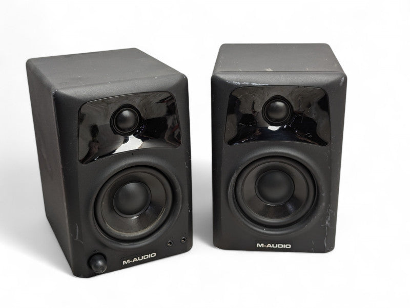 M-Audio AV32 Studio Monitors -