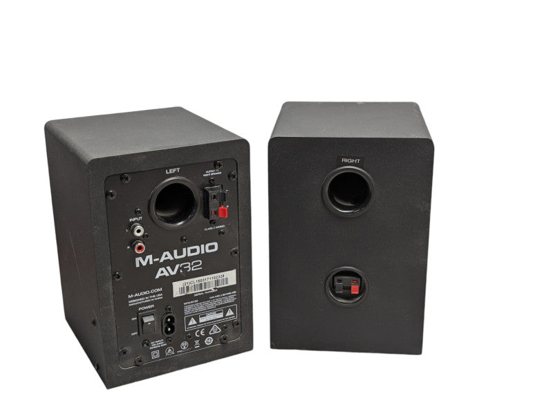 M-Audio AV32 Studio Monitors -