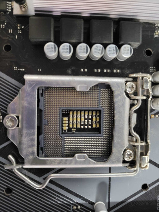 Asus PRIME H370M-PLUSw/ I/O Shield !