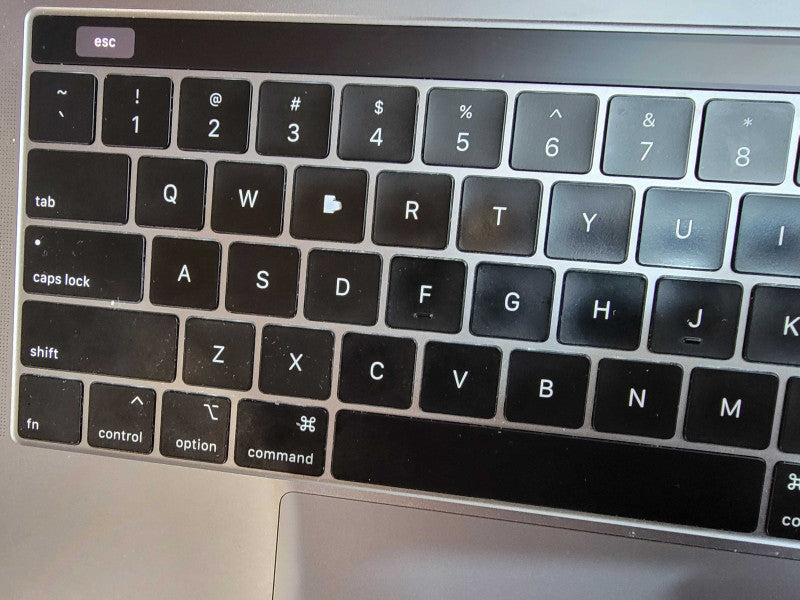 MacBook Pro 13" 2019 | 4-Core i5-8257U @1.4GHz | 8GB RAM | 250GB SSD - READ