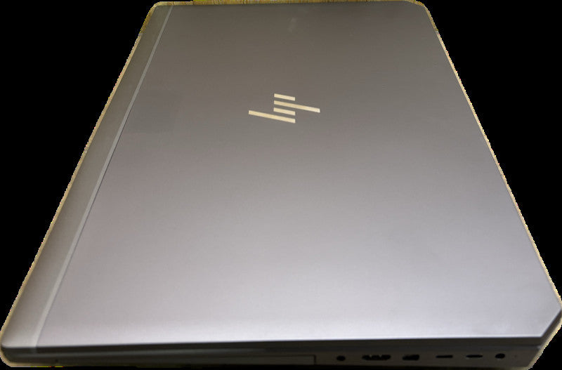 HP ZBook 17 G5 Xeon E-2186M@2.9Gh QUADRO P5200 16GB GPU 64GB RAM 1TB SSD   Lap200
