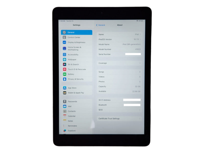 Apple iPad 5th Gen 32GB (A1822) WiFi Only, Unlocked