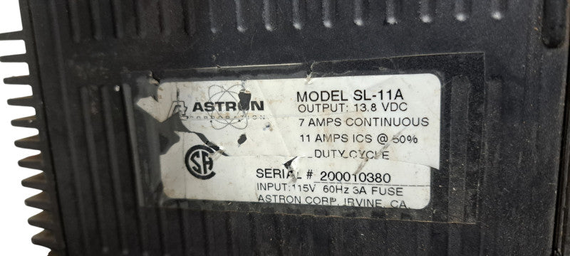 Astron Corporation Model SL-11A & Motorola HT 1000 Radio | READ