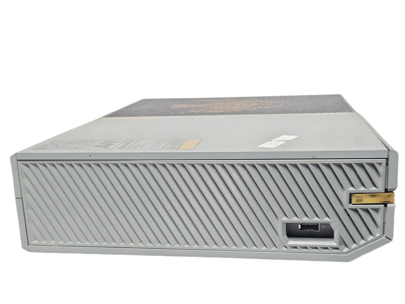 Microsoft Xbox One Console Model 1540. READ _