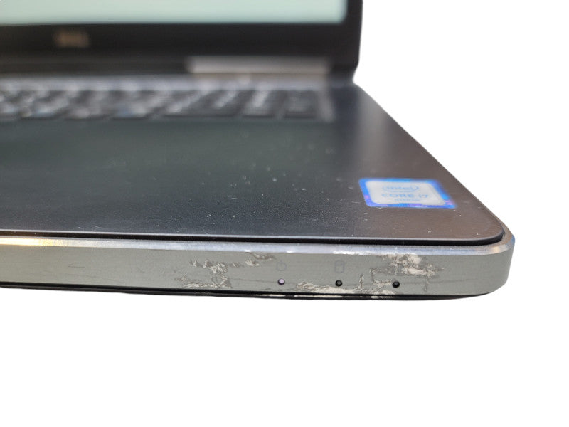 Dell Precision 7720| i7-6820HQ| 16GB DDR4| Quadro P3000| 512GB SSD READ  β Lap200