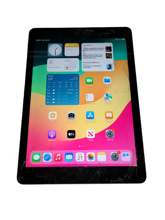 Apple iPad 6th Gen 32GB (A1893) - READ Δ