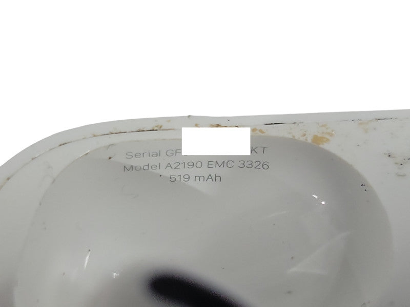 APPLE AIRPODS A2083 A2084 WITH CHARGING CASE Q_
