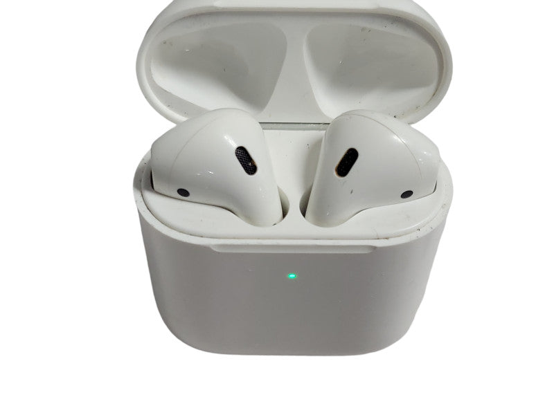Apple AirPods 2nd Gen A2031 A2032 with Charging case Q_