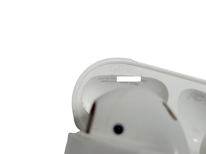 Apple AirPods 2nd Gen A2031 A2032 with Charging case Q_