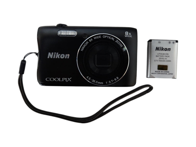 Nikon COOLPIX S3700 Black 8x Zoom 20.1MP Compact Digital Camera w/ Battery