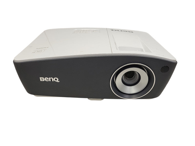 BenQ HD 1080p Projector (TH670) -2980 Lamp Hours $