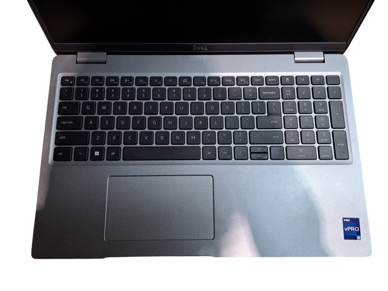 Dell Latitude 5530 15.6" | 12-Core i5-1250P @1.70GHz, 16GB DDR4, 256GB NVMe, WiFi 6  Lap200