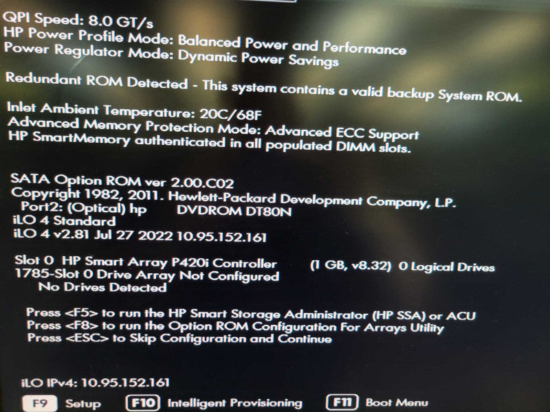 HP ProLiant DL380p Gen8 - 2x Xeon E5-2667 0 | 32GB RAM | NO HDD | P420i RAID %