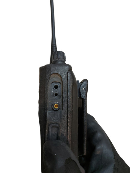 Motorola CP200d 16CH UHF2-Way Analog Radio AAH01QDC9JC2AN