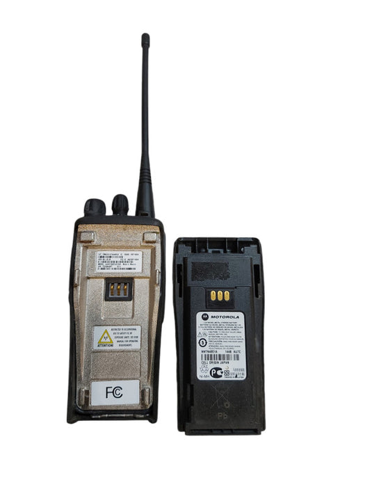 Motorola CP200d 16CH UHF2-Way Analog Radio AAH01QDC9JC2AN