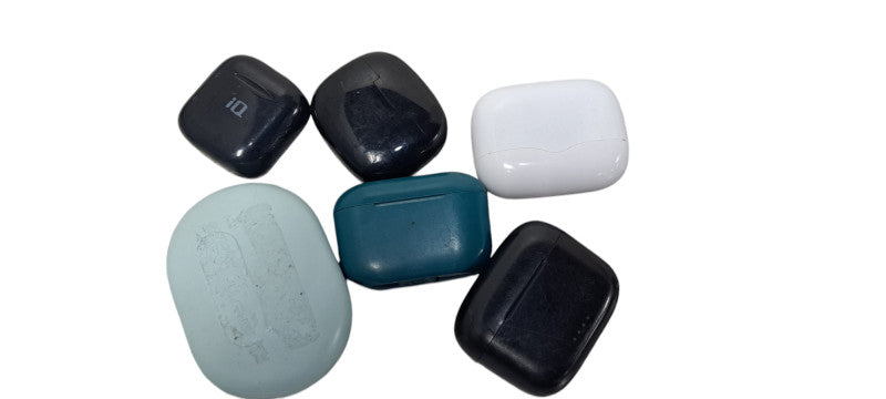 6x Air Buds/Headphones| Assorted Brands and Models