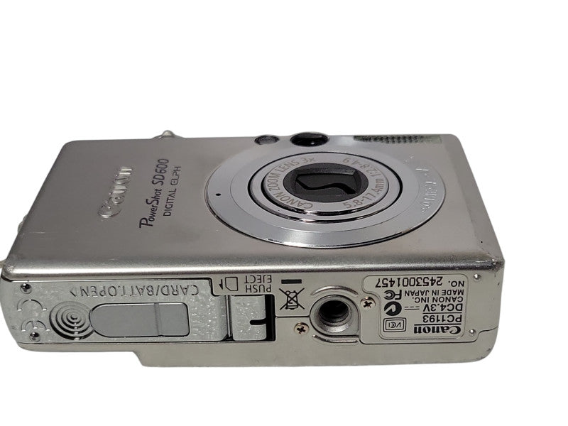 Canon PowerShot Digital ELPH SD600 6.0MP Digital Camera, READ _