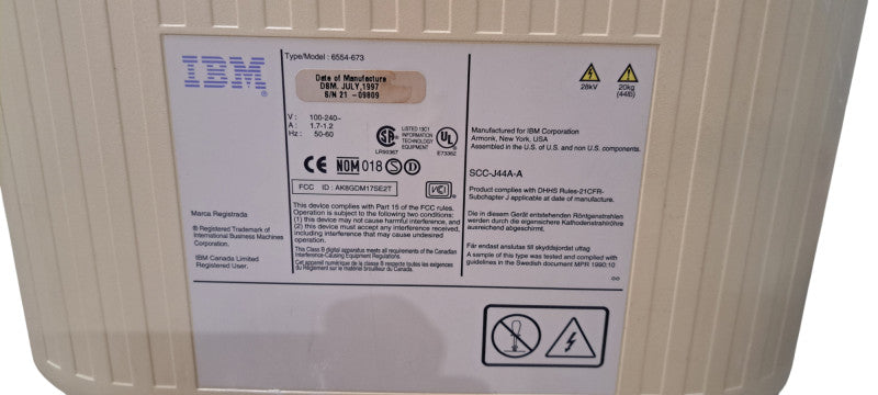 IBM 6554-673 P70 Professional Series 17-inch CRT Monitor